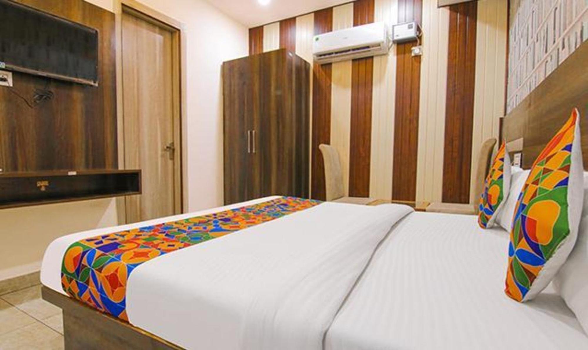 Fabhotel Welcome Residency Zirakpur Екстер'єр фото