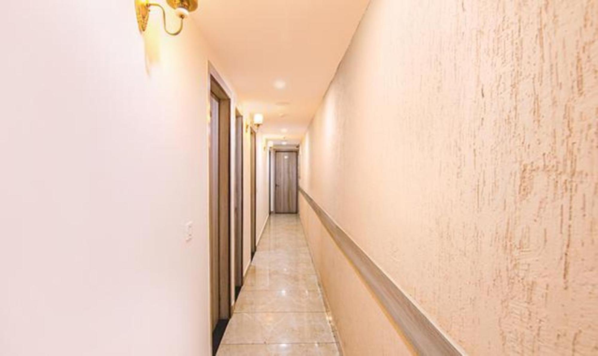 Fabhotel Welcome Residency Zirakpur Екстер'єр фото